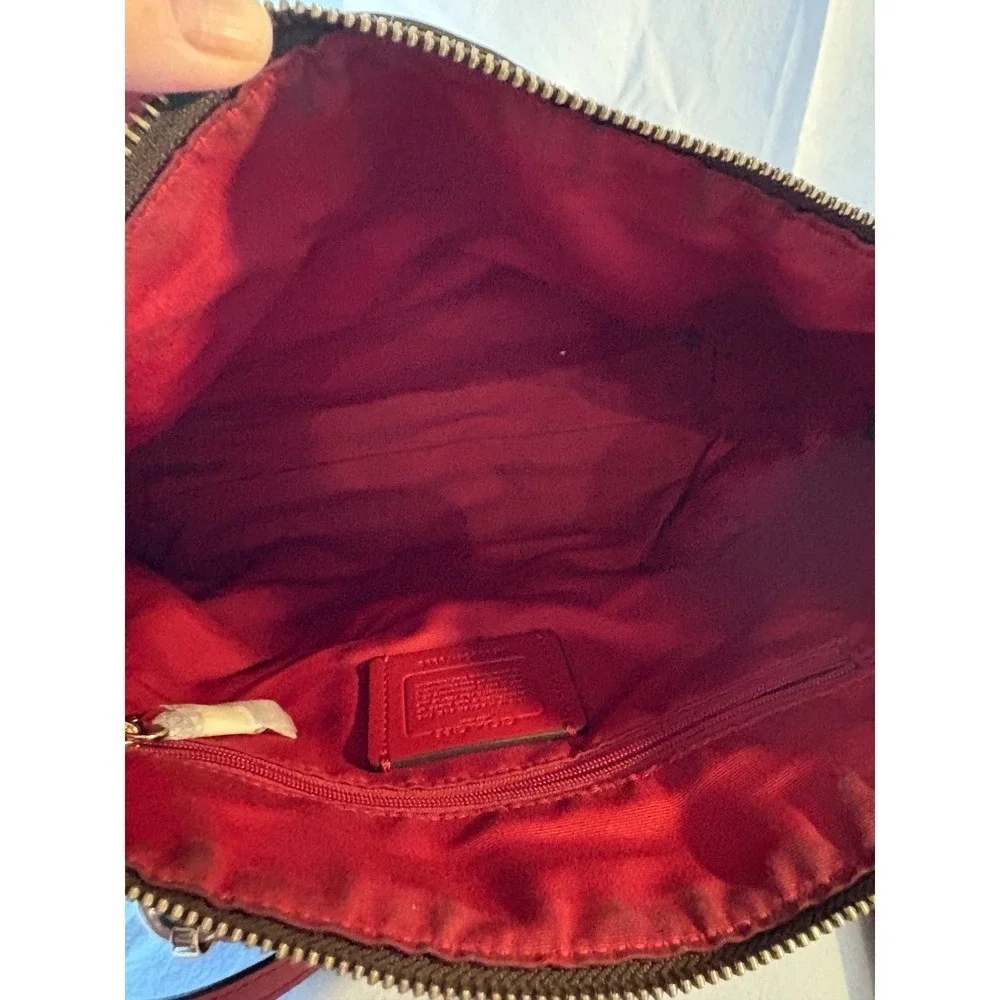 Michael Kors Red Nylon and Black Leather Trim Crossbody Bag Gold Tone‎ Hardware